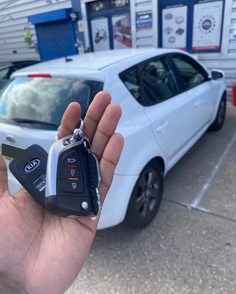 Spare key cut and coded for a Kia Ceed