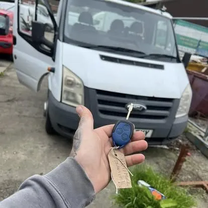 Replacement remote key for a Ford Transit van